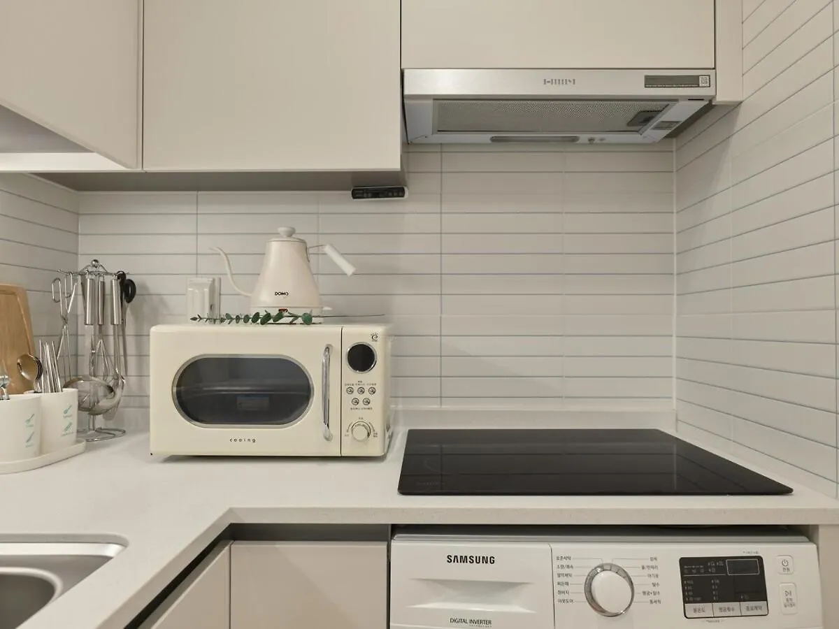 Cheonho 1 Minute Stay #New Construction #Two-Room #Kspo #Lotte Tower #Jamsil #Olympic Park #Asan Hospital Seoul Apartment