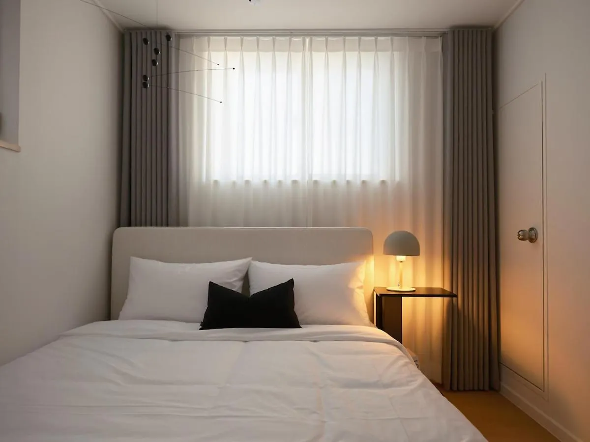 Apartment Cheonho 1 Minute Stay #New Construction #Two-Room #Kspo #Lotte Tower #Jamsil #Olympic Park #Asan Hospital Seoul